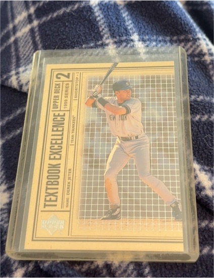 1999 Upper Deck Textbook Excellence #T17 Derek Jeter — front