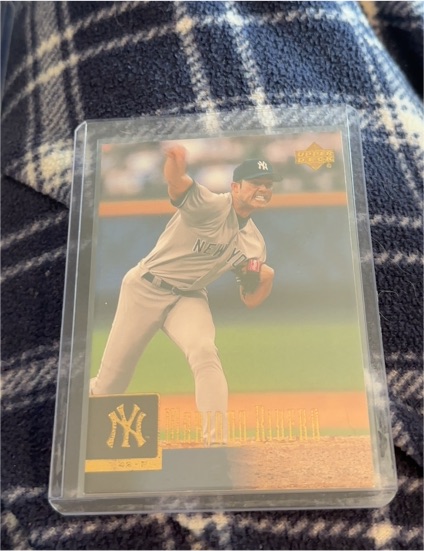 2001 Upper Deck #366 Mariano Rivera — front