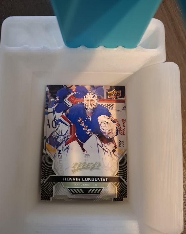 2020 Upper Deck MVP Henrik Lundqvist — front