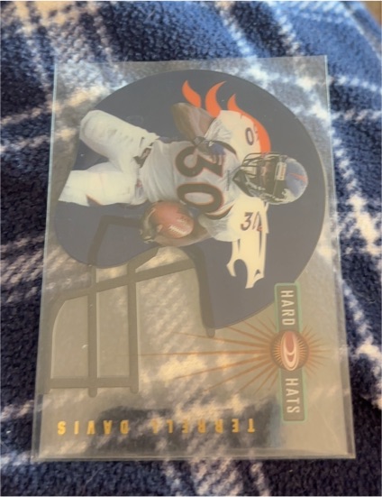 1999 Donruss Preferred Hard Hats Terrell Davis — front