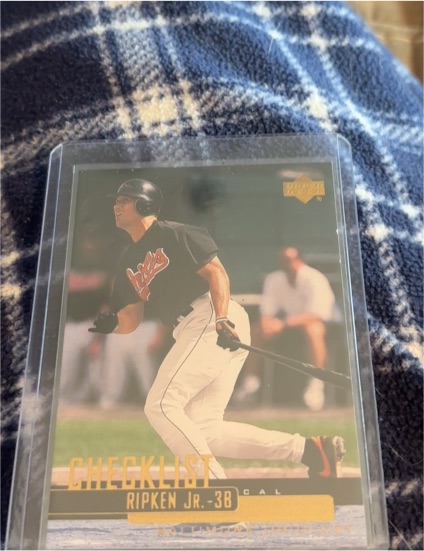 2000 Upper Deck #534 Cal Ripken Jr. — front