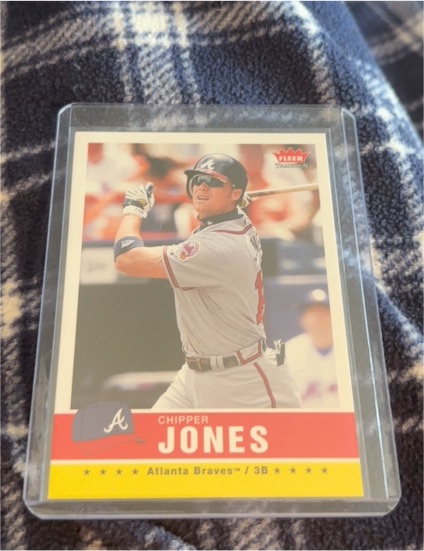 2006 Fleer Tradition #2 Chipper Jones — front