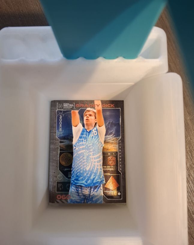 2023 Skybox Metal Universe Champions #060 Gradey Dick — front