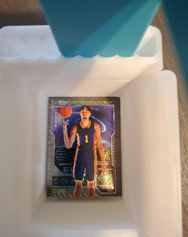 2021 Skybox Metal Universe #102 Dereck Lively — front