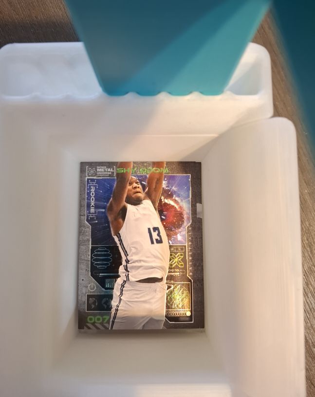 2022-23 Panini Chronicles Draft Picks - Luminance Shaedon Sharpe #41 Pink (RC) — front