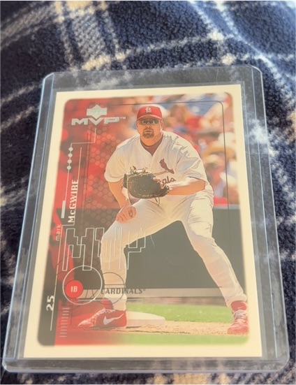 1999 Upper Deck MVP #169 Mark McGwire — front