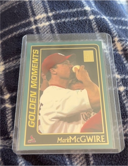 2000 Topps Golden Moments #377 Mark McGwire — front