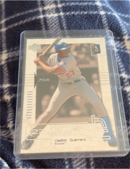 2000 Upper Deck Hitter's Club #26 Vladimir Guerrero — front