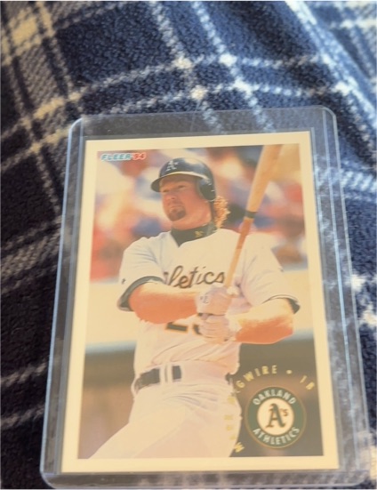 1994 Fleer #268 Mark McGwire — front