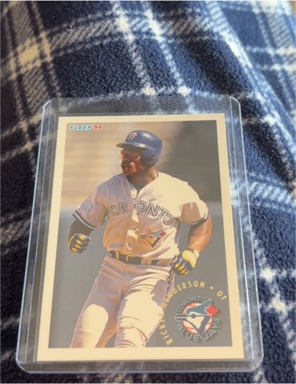 1994 Fleer #334 Rickey Henderson — front
