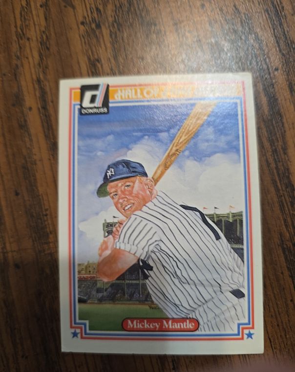 1983 Donruss Hall of Fame Heroes #7 Mickey Mantle — front
