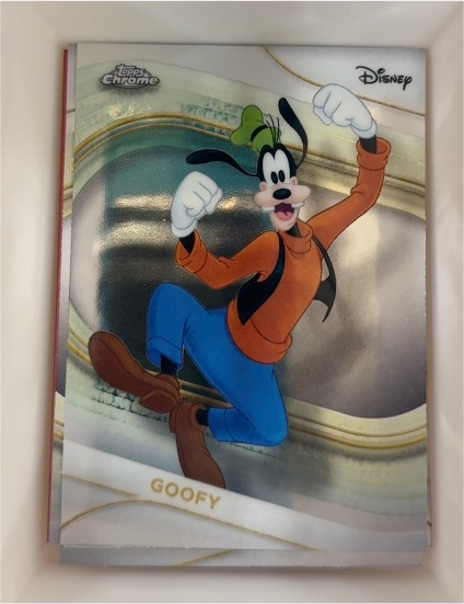 2025 Topps Chrome Disney #32 Goofy — front