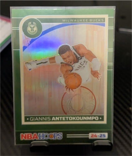 2024-25 Panini NBA Hoops #166 Giannis Antetokounmpo — front