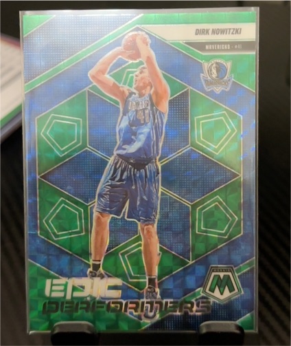 2024-25 Panini Mosaic #18 Dirk Nowitzki Epic Performers Green Mosaic — front