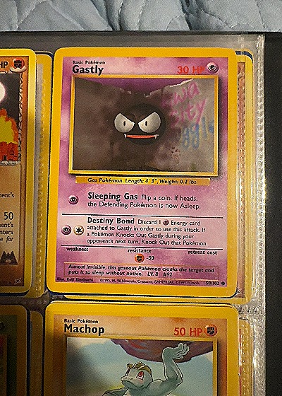 1999 Pokémon Base Set #50 Gastly — front
