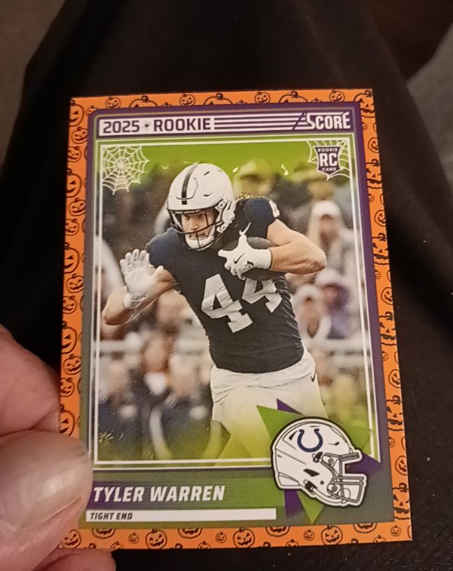 2025 Panini Score A Treat #21 Tyler Warren Rookie — front