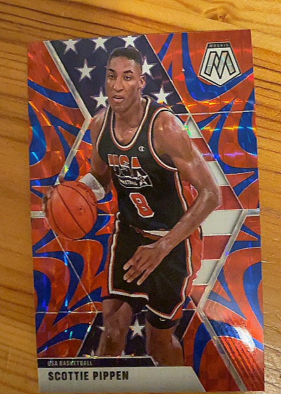 2019-20 Panini Mosaic #256 Scottie Pippen — front