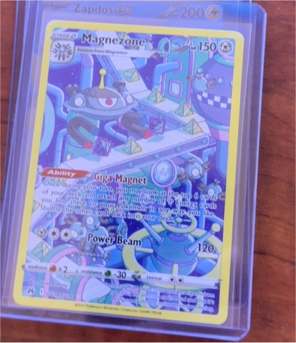 2022 Pokemon Crown Zenith: Galarian Gallery #GG18 Magnezone — front