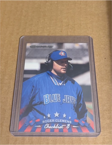 1998 Donruss #418 Roger Clemens Toronto Blue Jays — front
