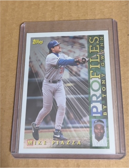 1996 Topps Profiles #NL-07 Mike Piazza — front