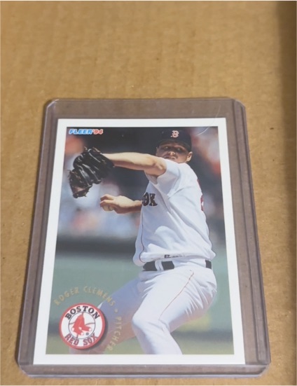 1994 Fleer #26 Roger Clemens — front
