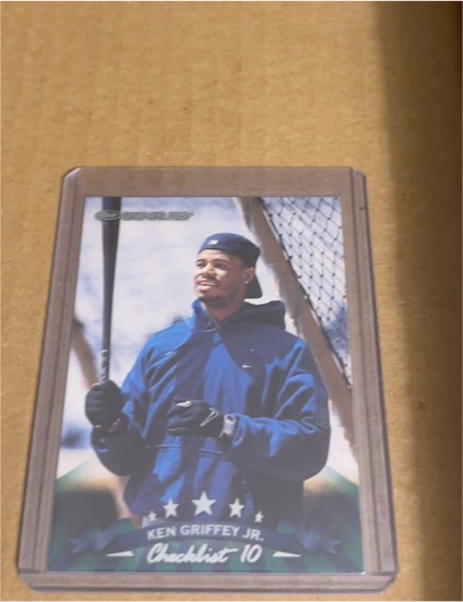 1995 Stadium Club #10 Ken Griffey Jr. — front