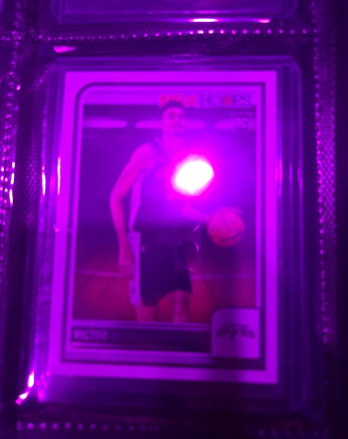 2023 Panini NBA Hoops #1 Victor Wembanyama — front