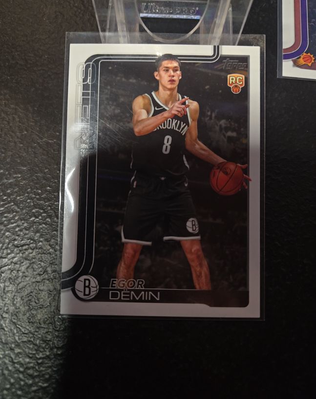 2025-26 Topps #208 Egor Demin — front