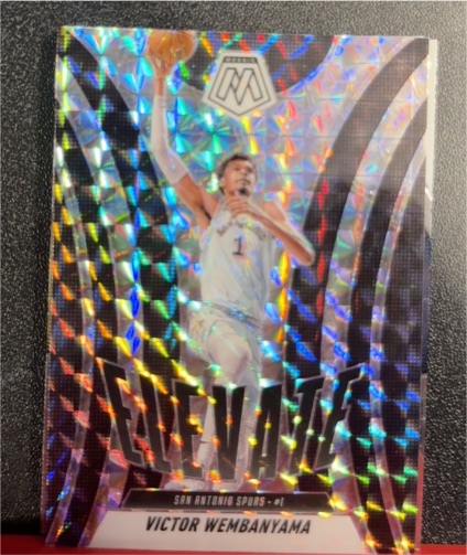 2024-25 Panini Mosaic #11 Victor Wembanyama — front