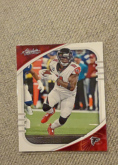 2020 Panini Absolute #47 Julio Jones — front
