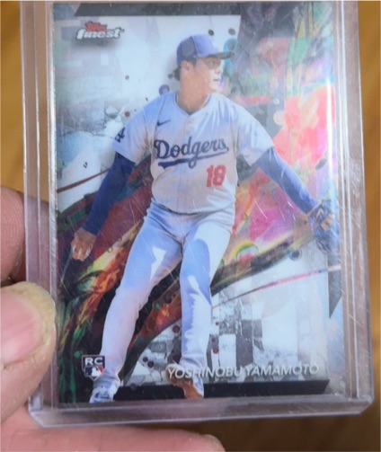 2024 Topps Finest #50 Yoshinobu Yamamoto — front
