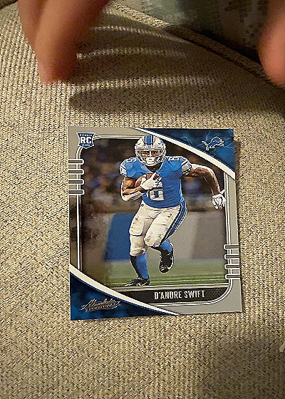 2020 Panini Absolute #D'Andre Swift Rookie Card — front