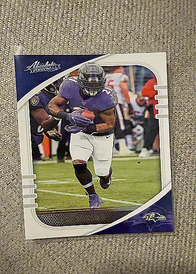 2020 Panini Absolute #85 Lamar Jackson — front