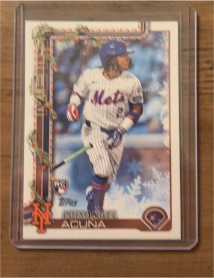 2025 Topps Holiday #H113 Luisangel Acuña — front