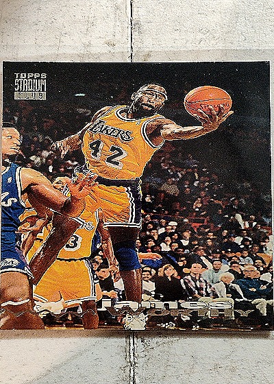 1993 Topps Stadium Club #91 James Worthy — front