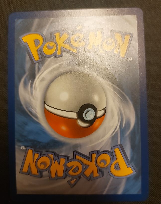 1999 Pokémon #4 Poké Ball — front