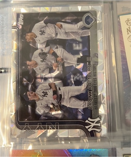 2025 Topps Series 1 #184 Bronx Bombers II: Yankees Trio Eyes History — front
