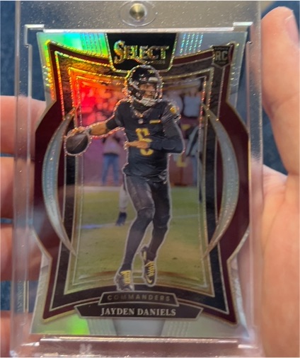 2024 Panini Select #26 Jayden Daniels — front