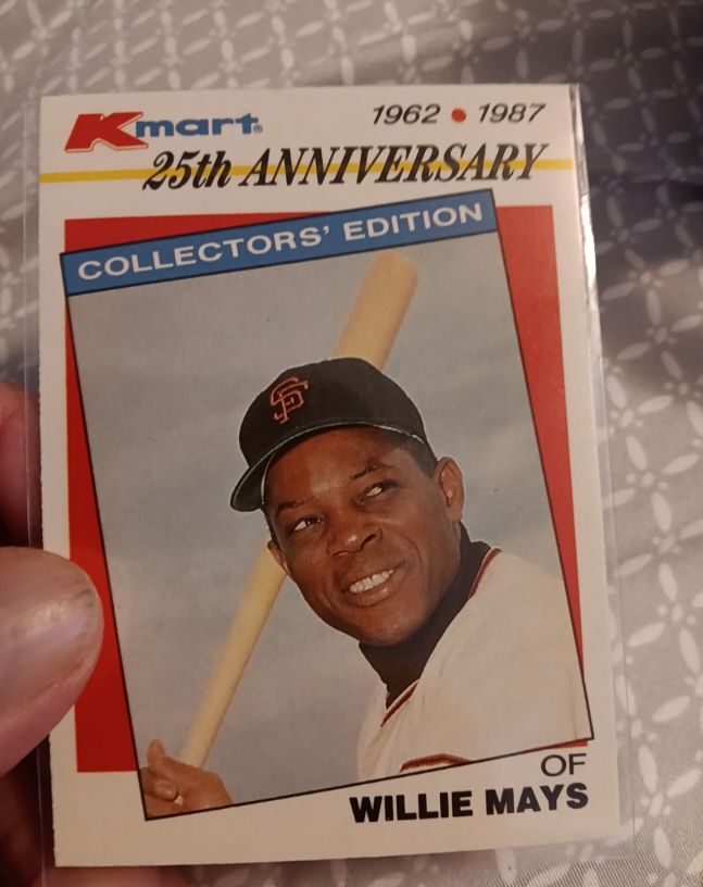 1987 Topps Kmart 25th Anniversary #8 Willie Mays — front