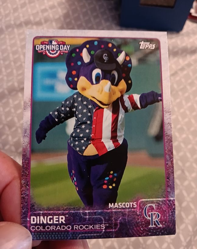 2015 Topps Opening Day Mascots #M-10 Dinger — front