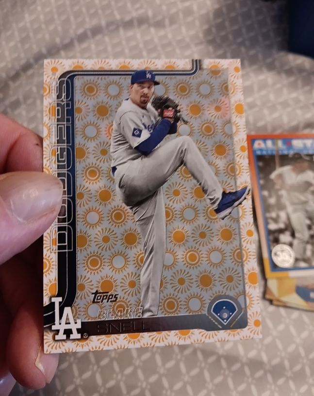 2025 Topps Series 2 #676 Blake Snell — front