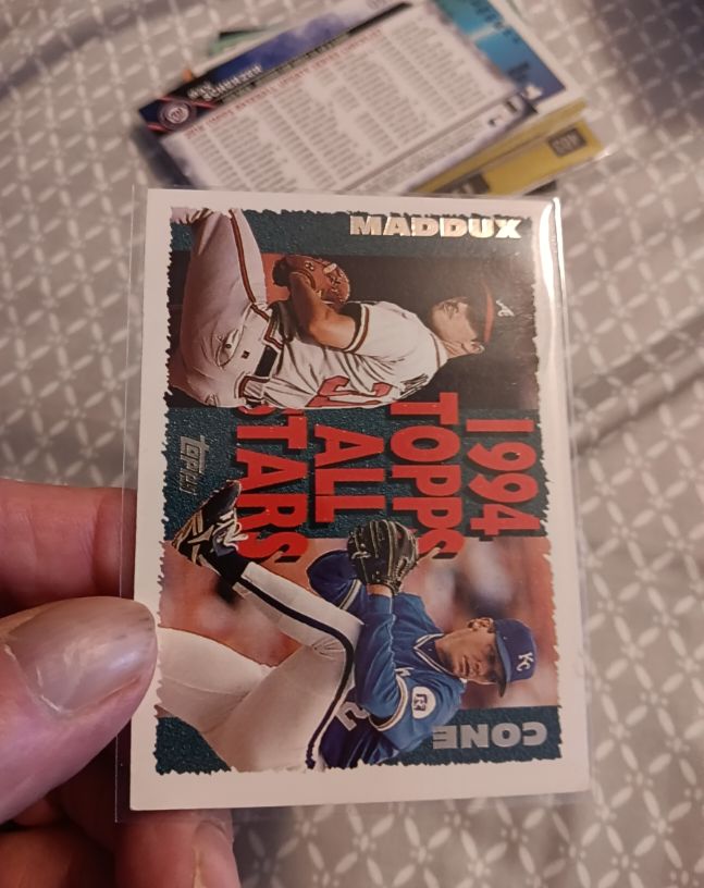 1995 Topps #392 Greg Maddux & David Cone All Stars — front