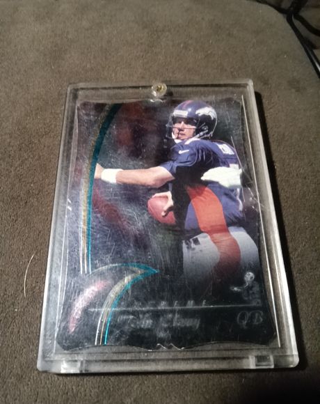 1998 Pacific #122 Peyton Manning — front