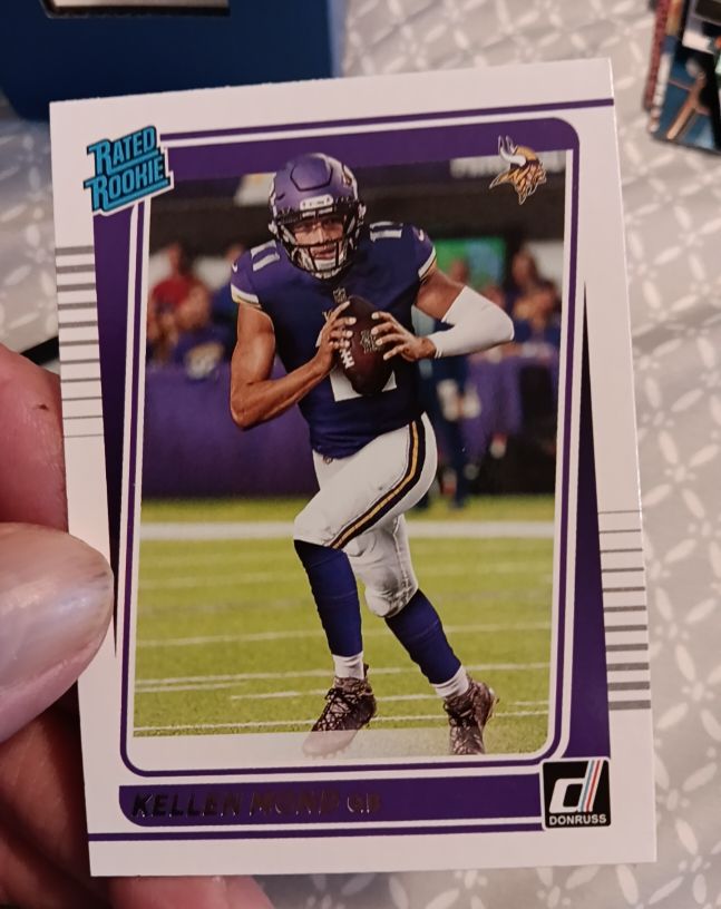 2021 Donruss Football #256 Kellen Mond — front