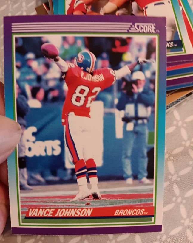 1990 Score #182 Vance Johnson — front
