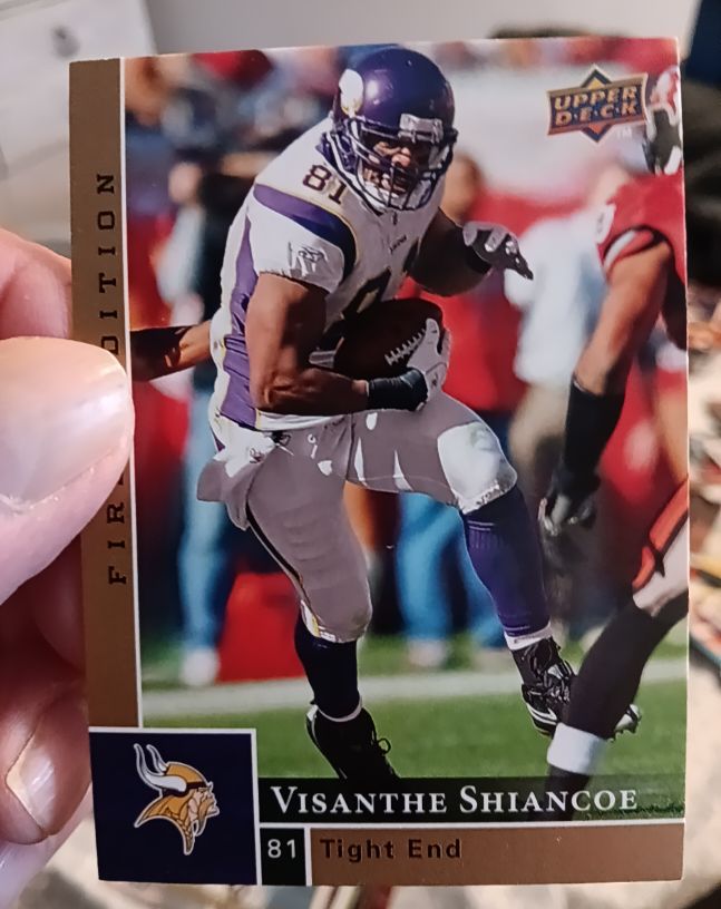 2009 Upper Deck First Edition #81 Visanthe Shiancoe — front
