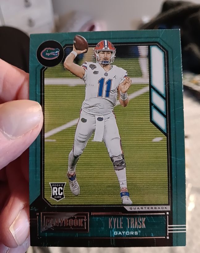 2021 Panini Chronicles Draft Picks Playbook #339 Kyle Trask — front