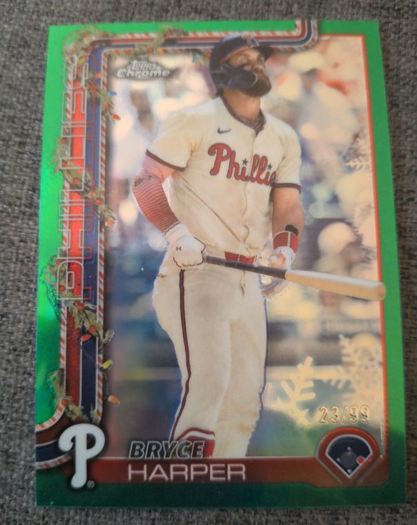 2025 Topps Holiday #H69 Bryce Harper — front