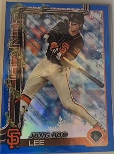 2025 Topps Holiday #H128 Jung Hoo Lee — front