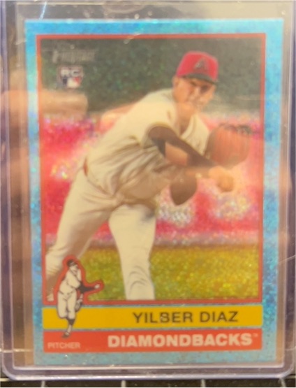 2025 Topps Heritage #372 Yilber Diaz — front
